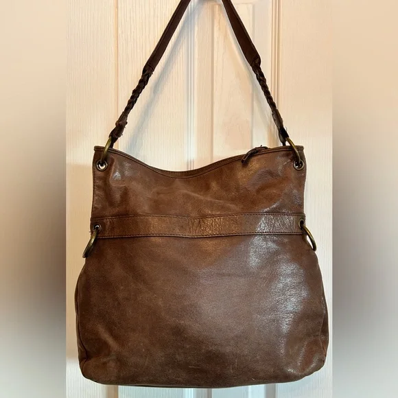 The Sak Brown Leather Shoulder Bag EUC | Classic Everyday Purse - Picture 4 of 10